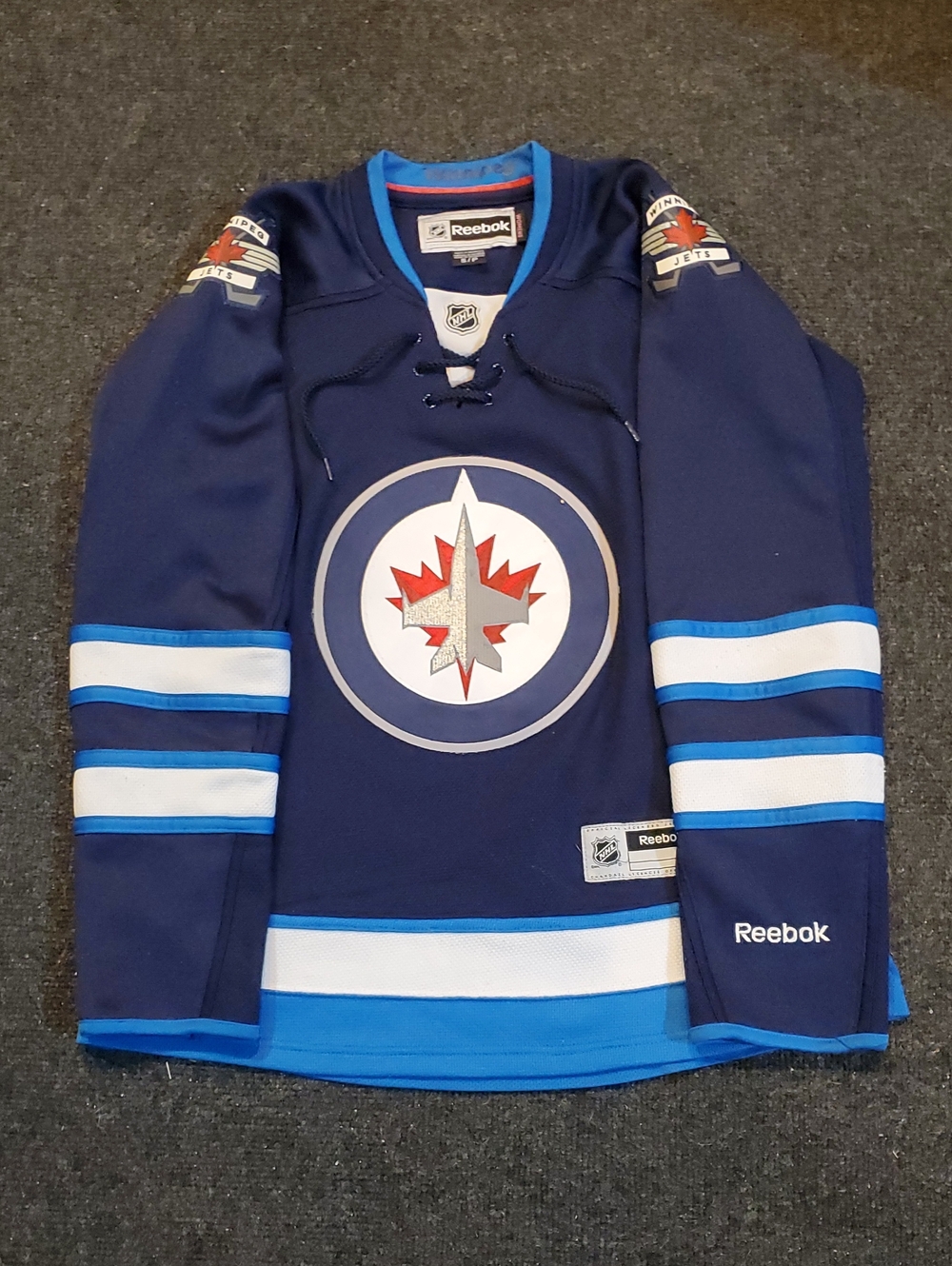 NHL Authentic Reebok Winnipeg Jets Jersey...🏒✈️